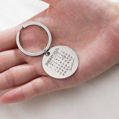 Calendar Date Keyring by Artsy Store