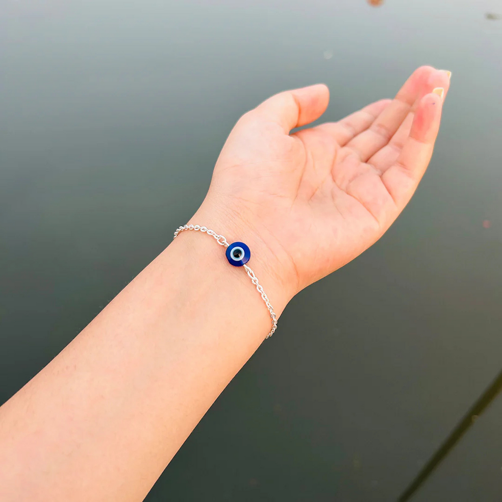 Nazar Evil Eye Minimalist Bracelet (925 Sterling Silver)