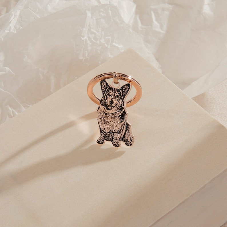 Engraved Pet Keychain by Artsy Store