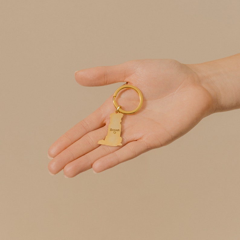 Engraved Pet Keychain by Artsy Store