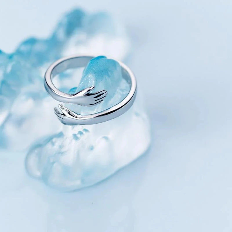 SILVER LOVE HUGGING HAND RING