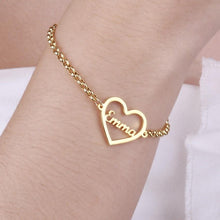 Load image into Gallery viewer, Heart Shape Name Bracelet